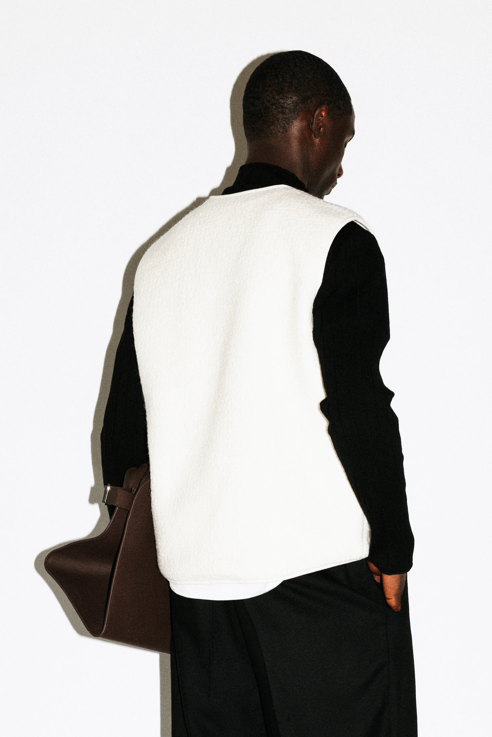 Alta Textural Teddy Gilet - Image 7