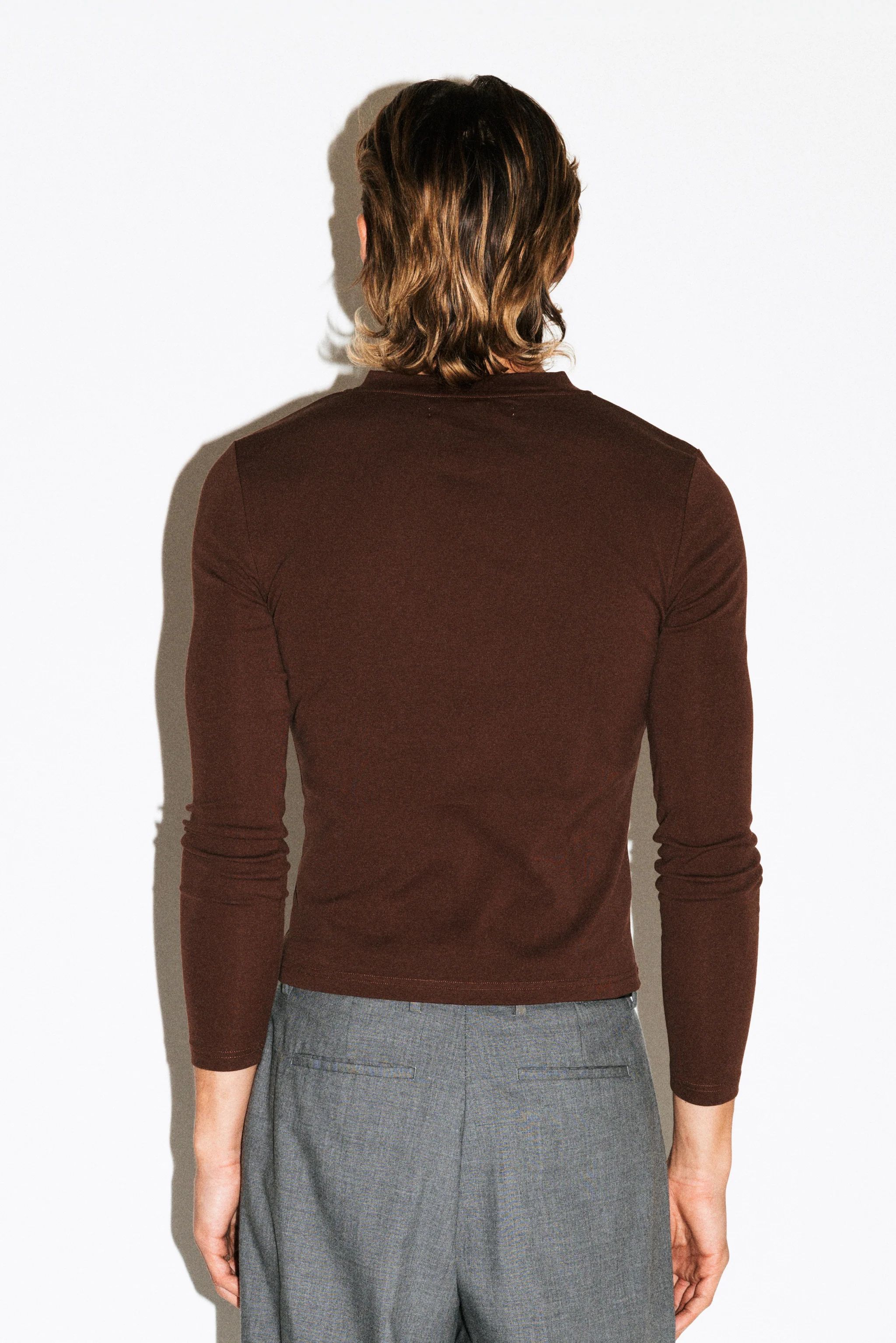 Benton Slim Long Sleeve Tee - Image 12