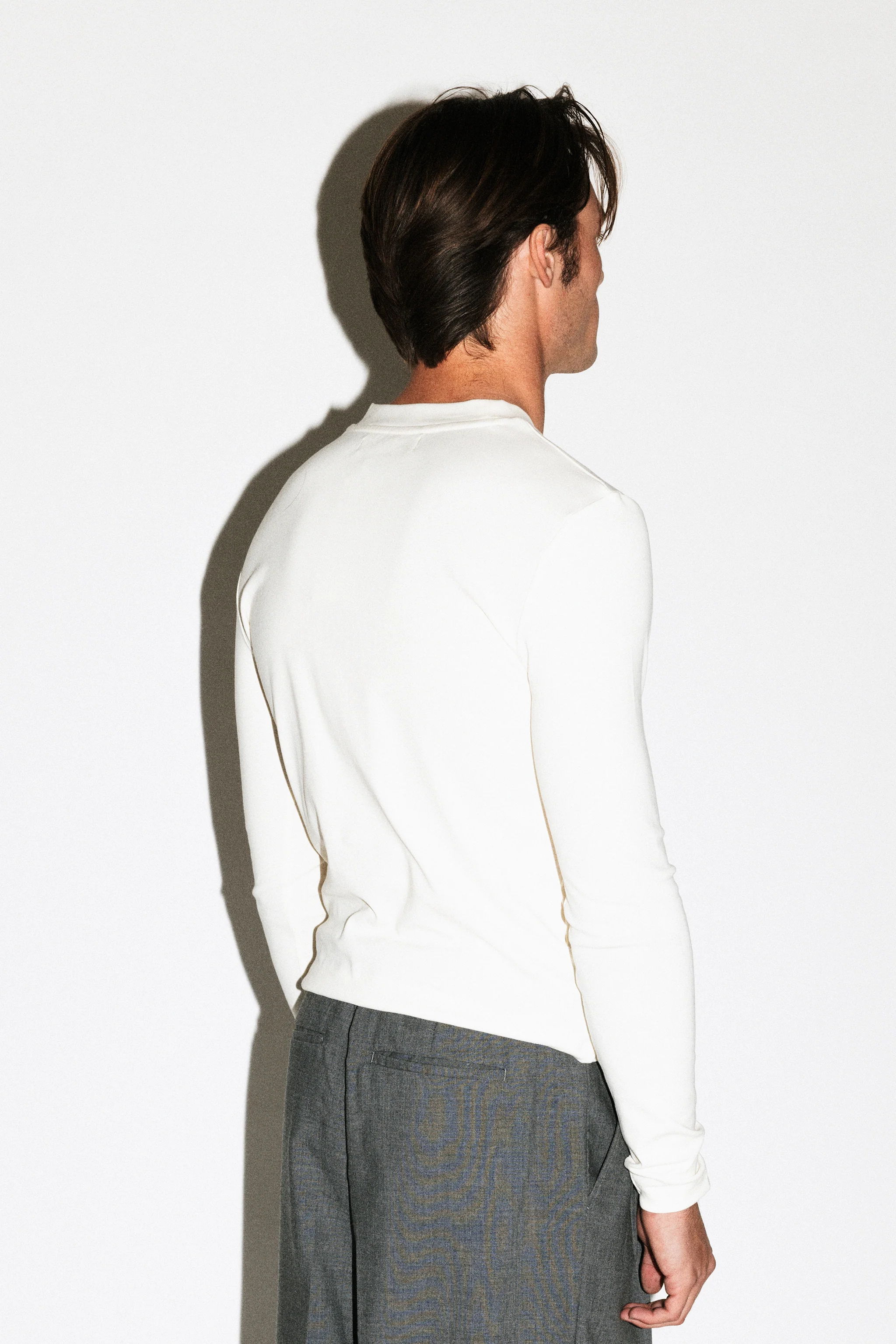 Benton Slim Long Sleeve Tee - Image 15