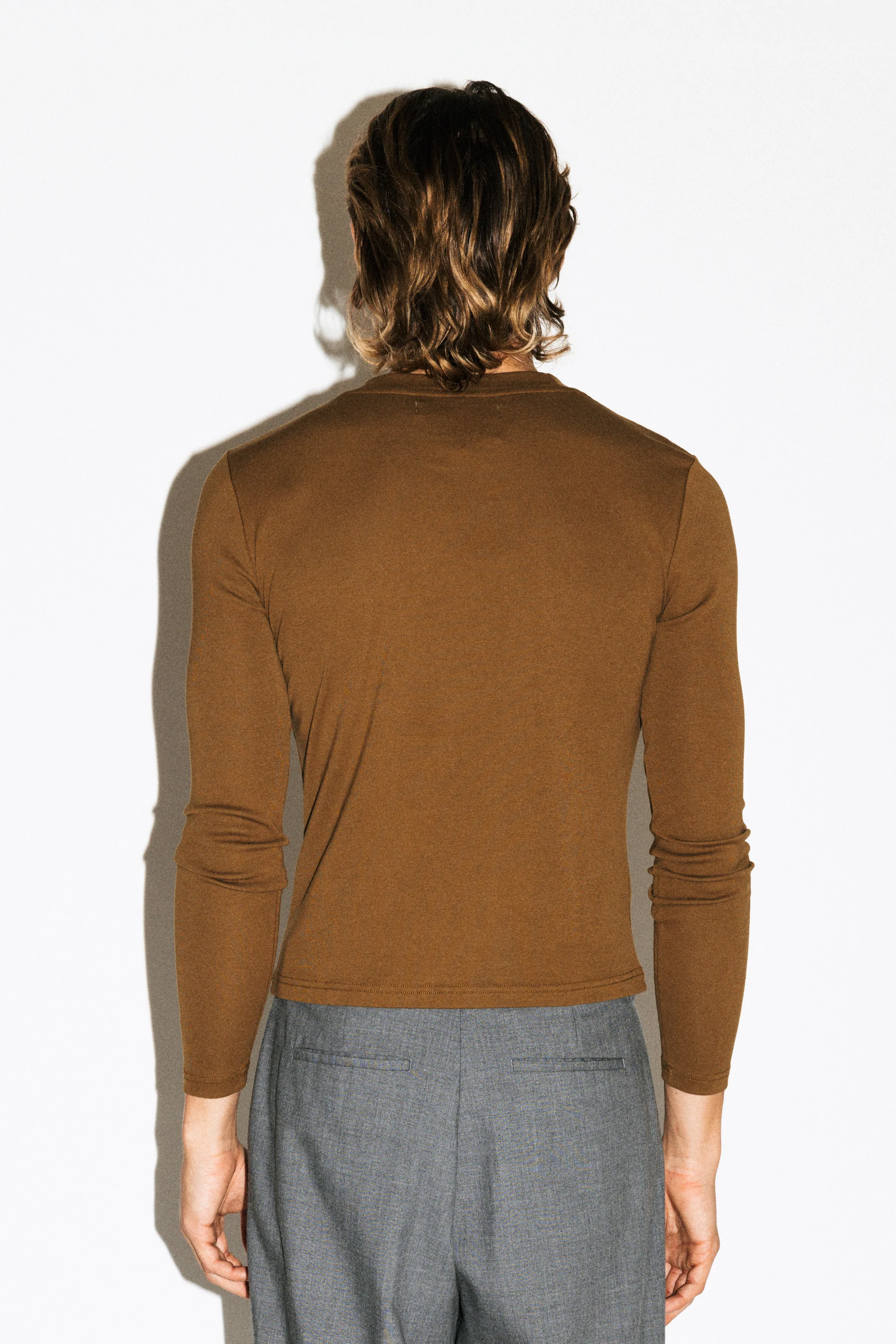 Benton Slim Long Sleeve Tee - Image 28