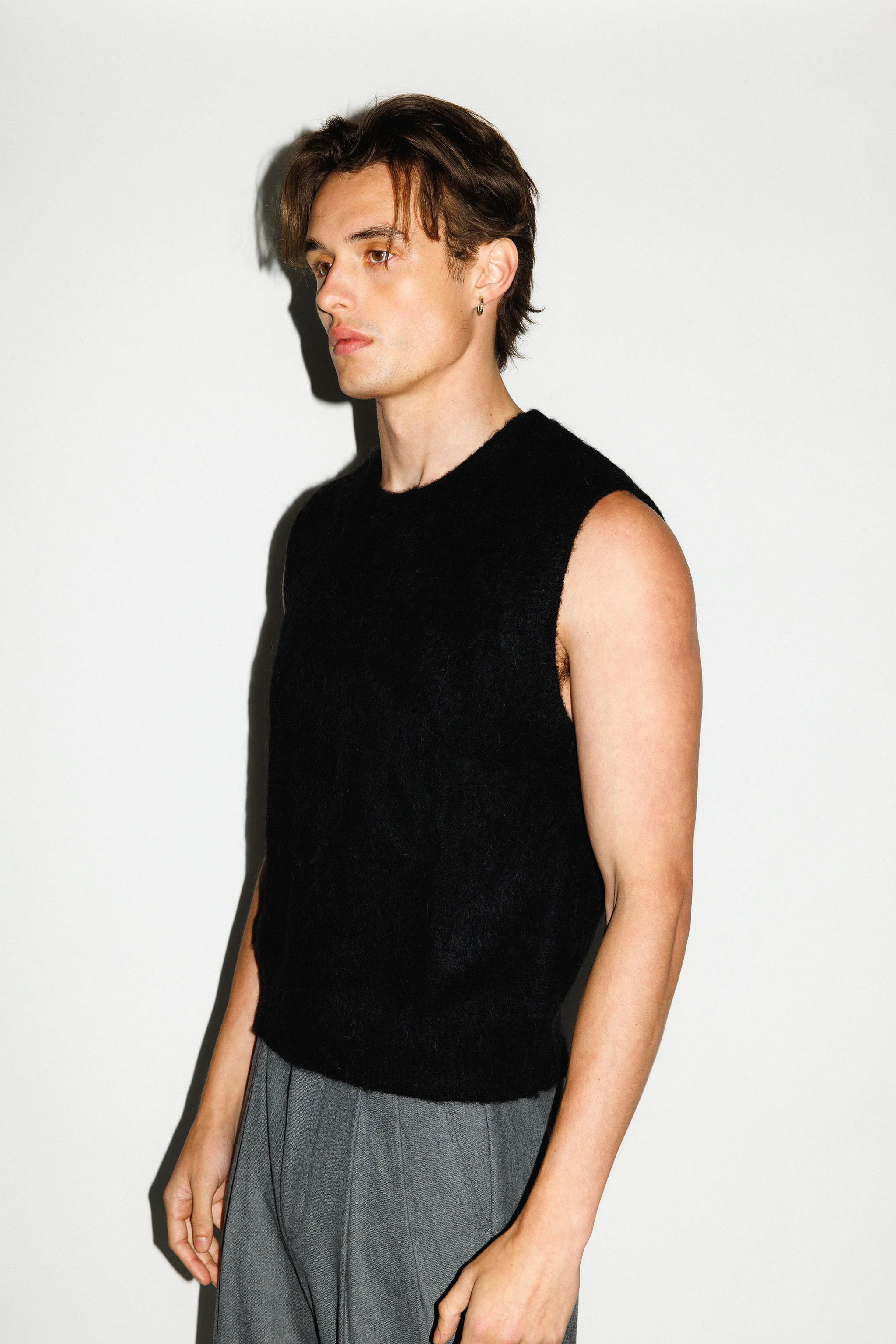 Canal Alpaca Knit Sweater Vest | Black - Image 3