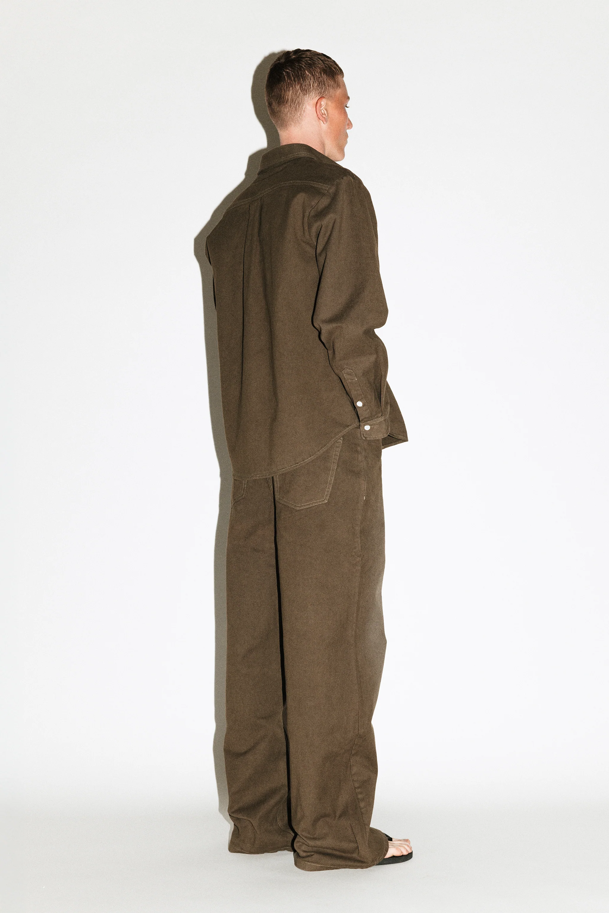 Canon Loose Straight-Leg Jeans - Image 11