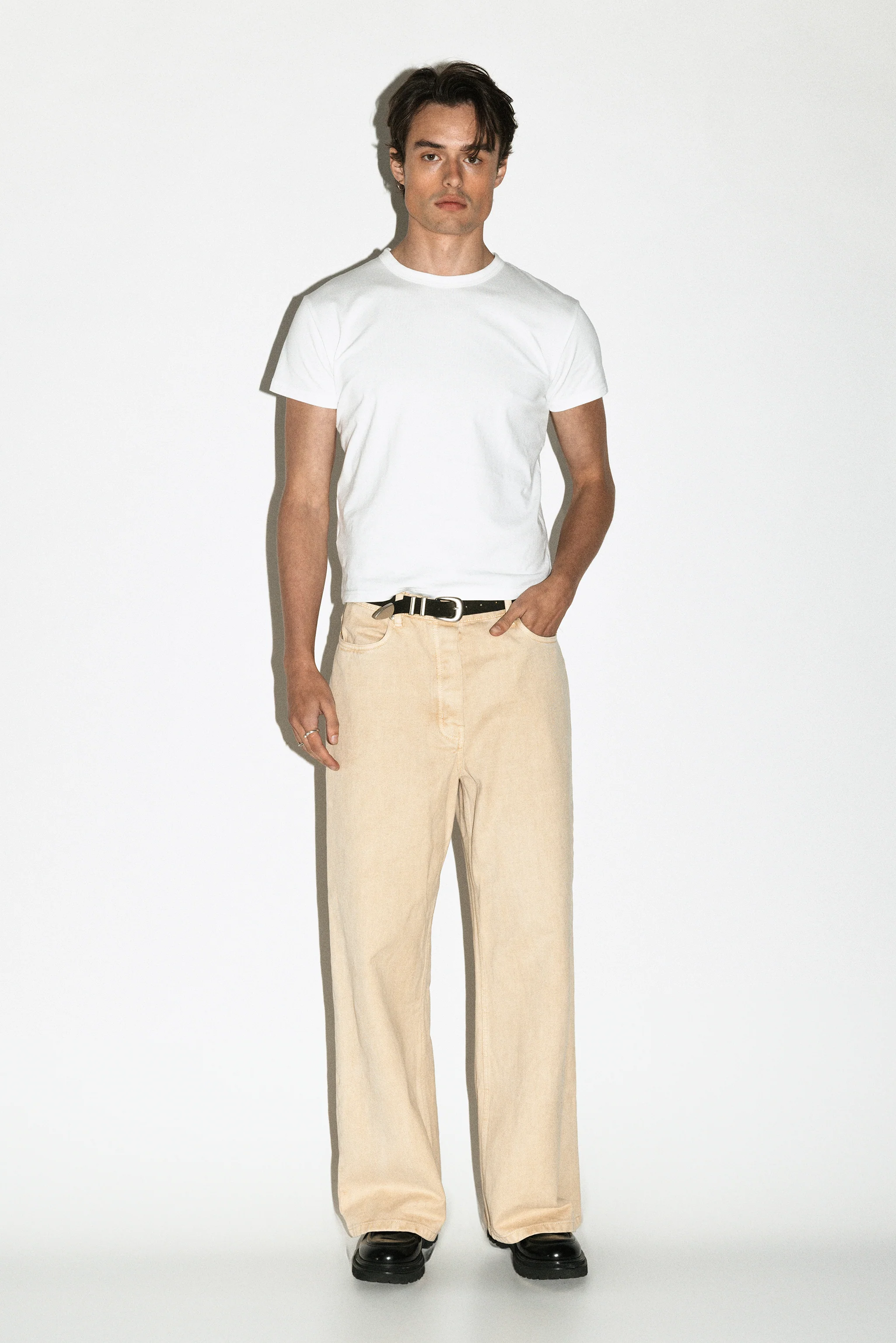 Canon Loose Straight-Leg Jeans - Image 25