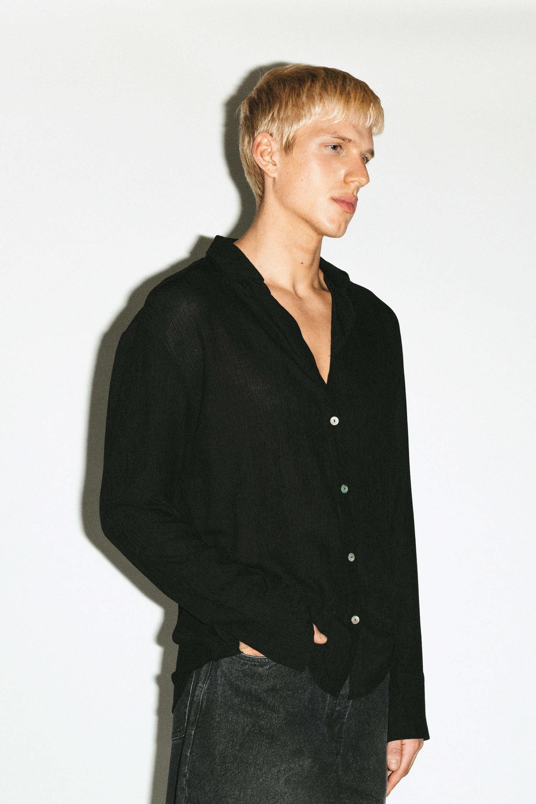Del Aire Semi-Sheer Gauze Button Up - Image 3