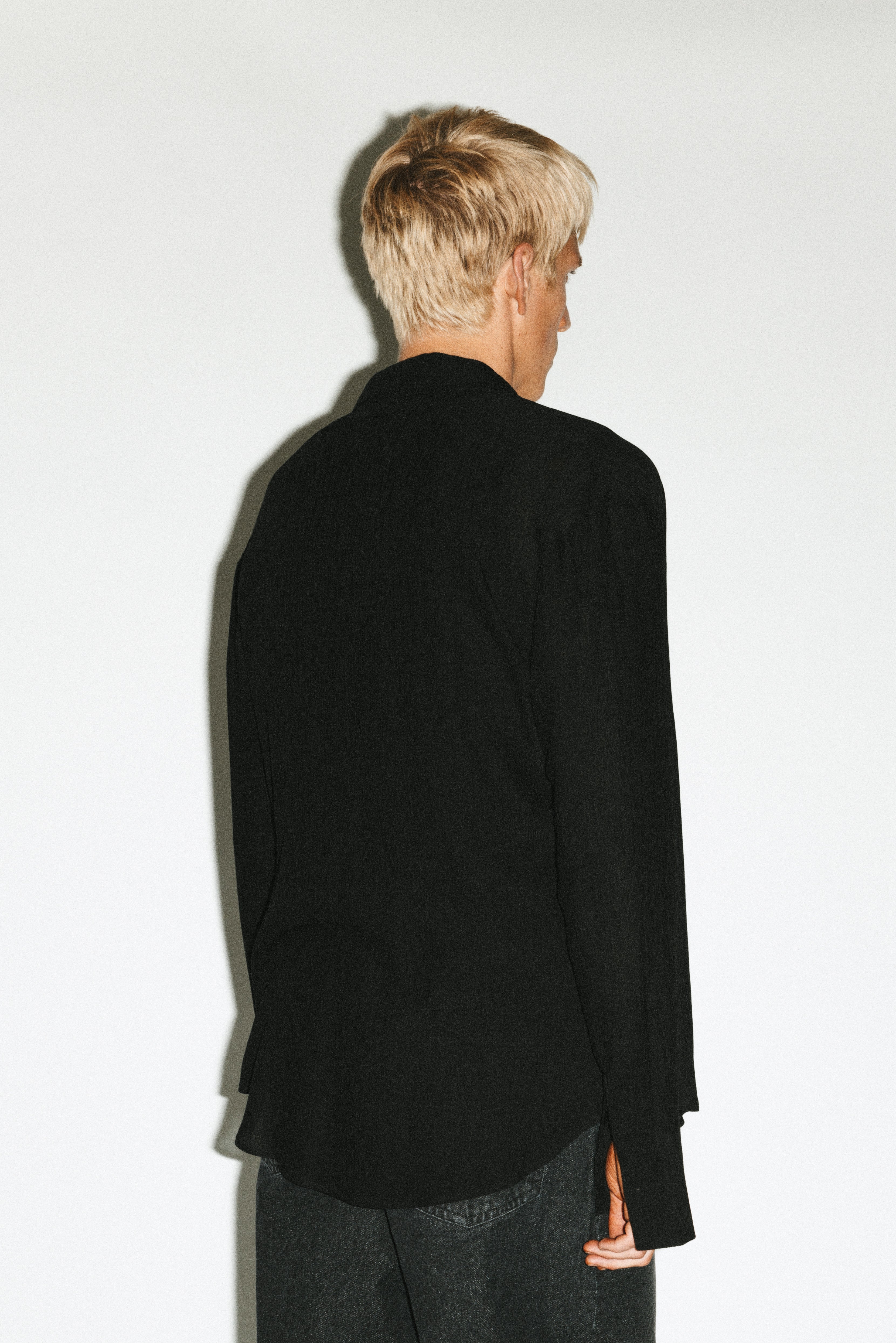 Del Aire Semi-Sheer Gauze Button Up - Image 4