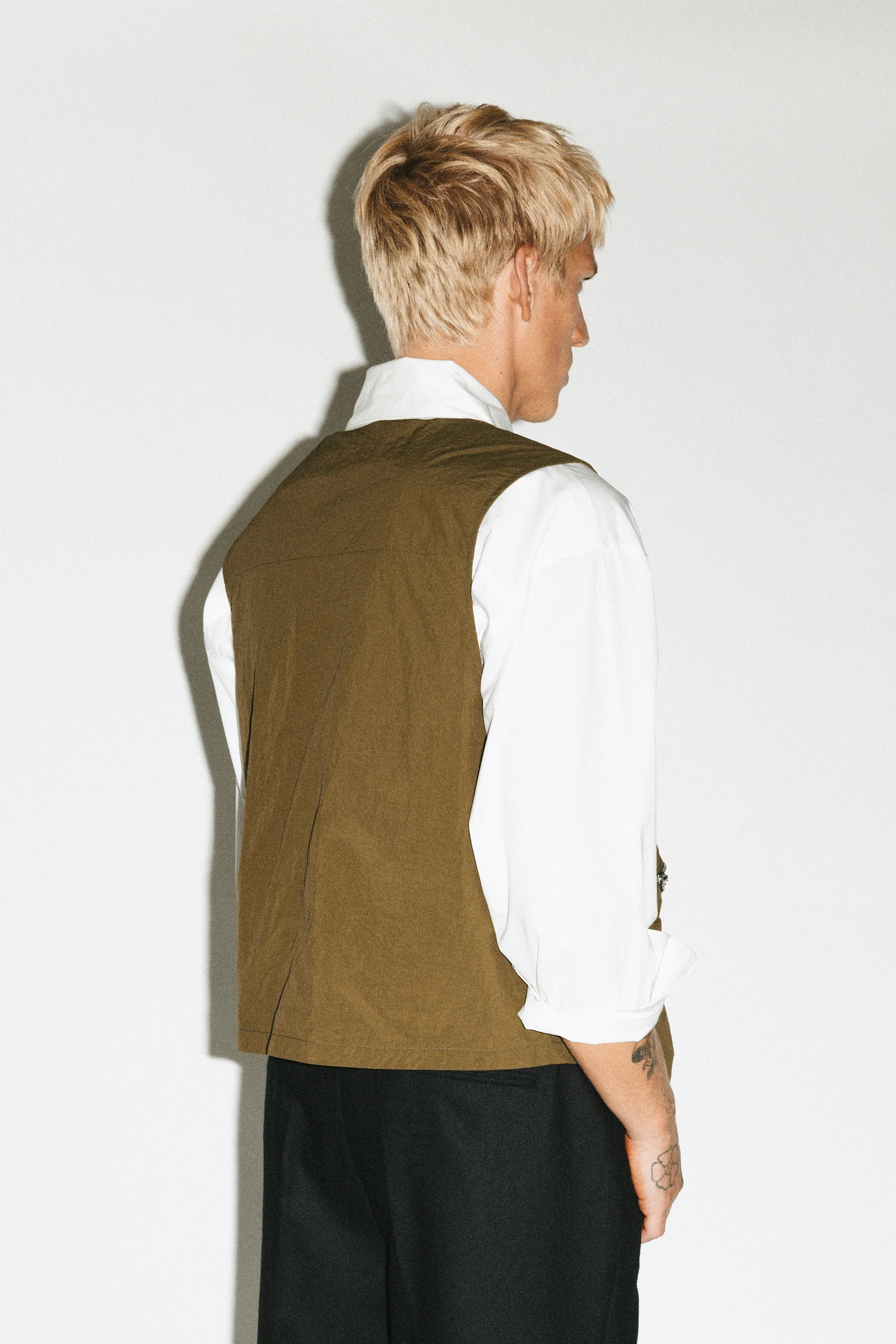 Elysian Utility Cargo Vest - Image 4
