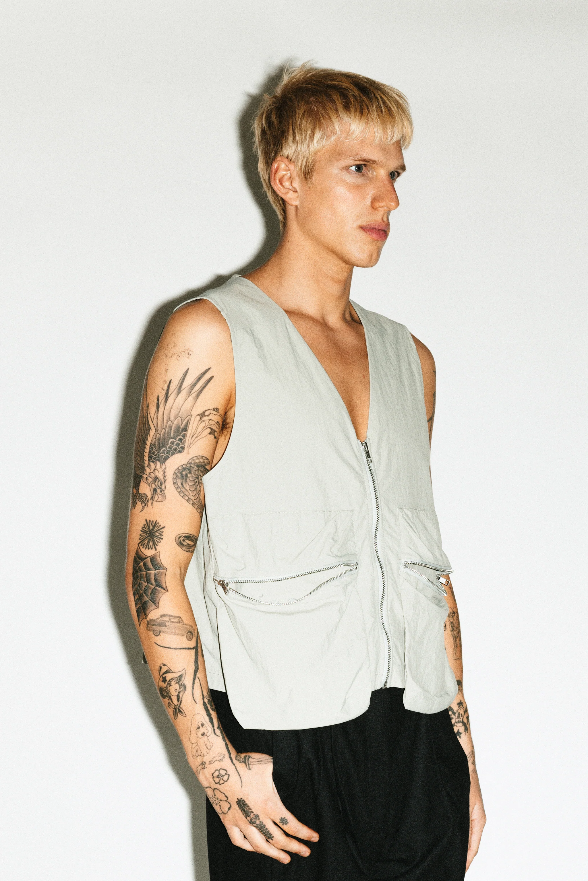 Elysian Utility Cargo Vest - Image 7