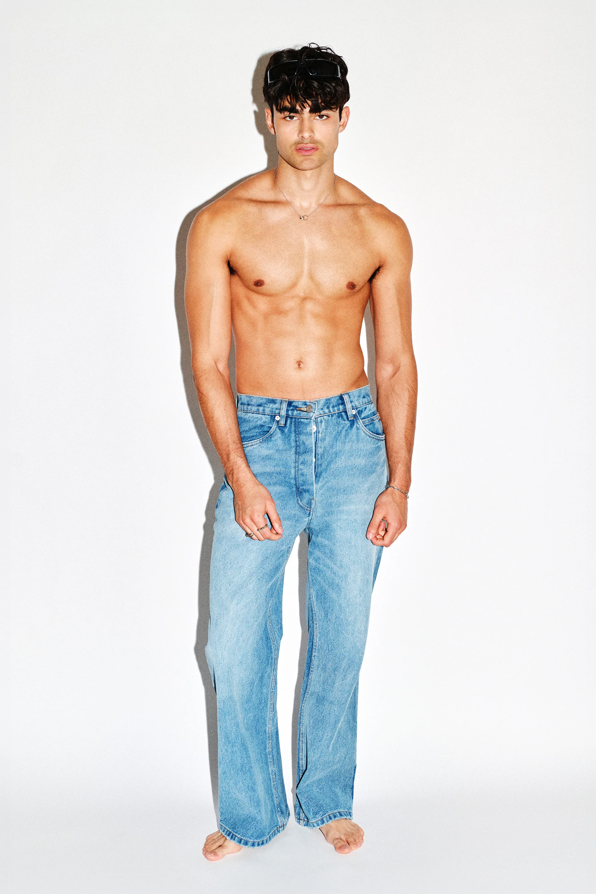 Hollyridge Relaxed Bootcut Jeans - Image 10