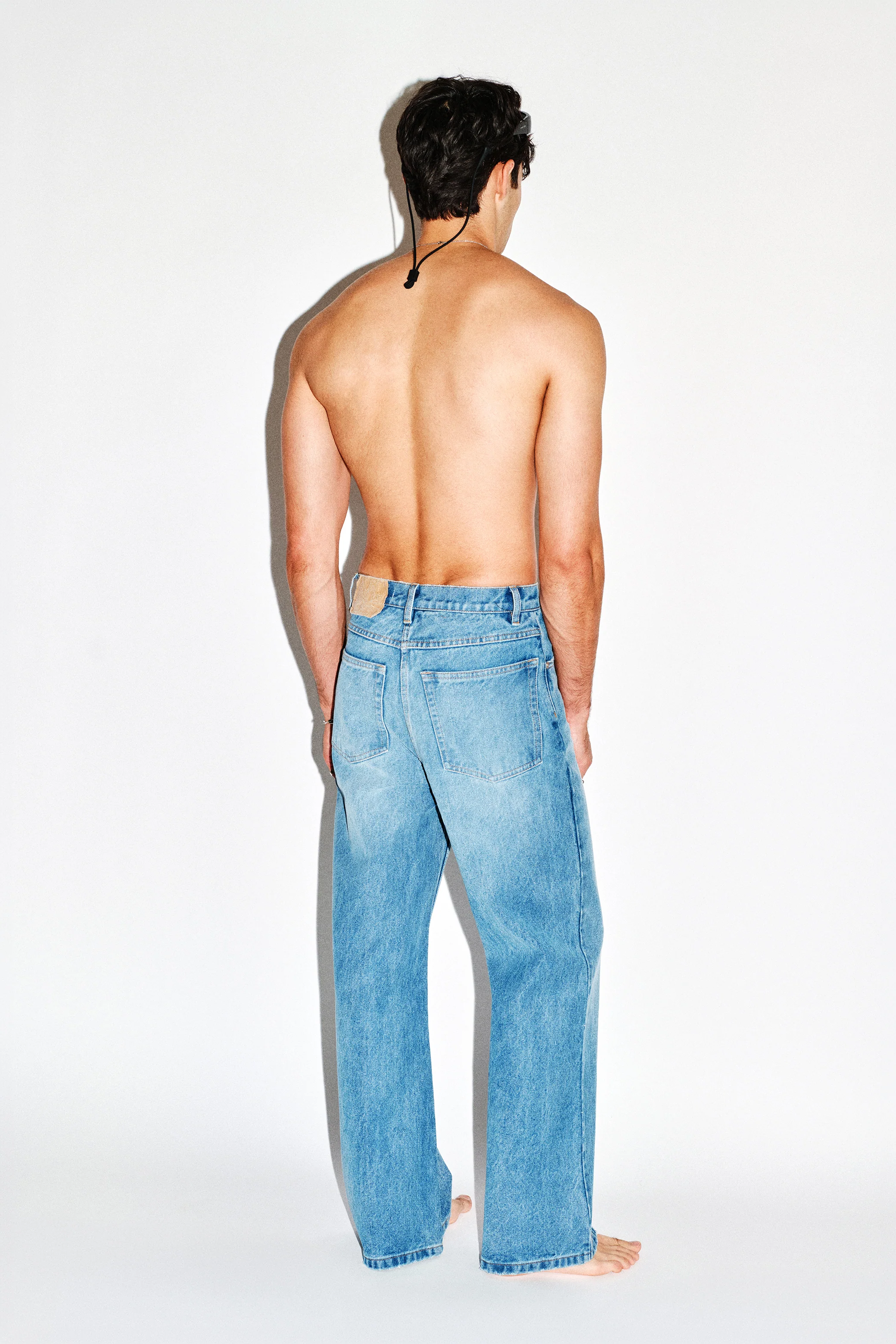 Hollyridge Relaxed Bootcut Jeans - Image 12