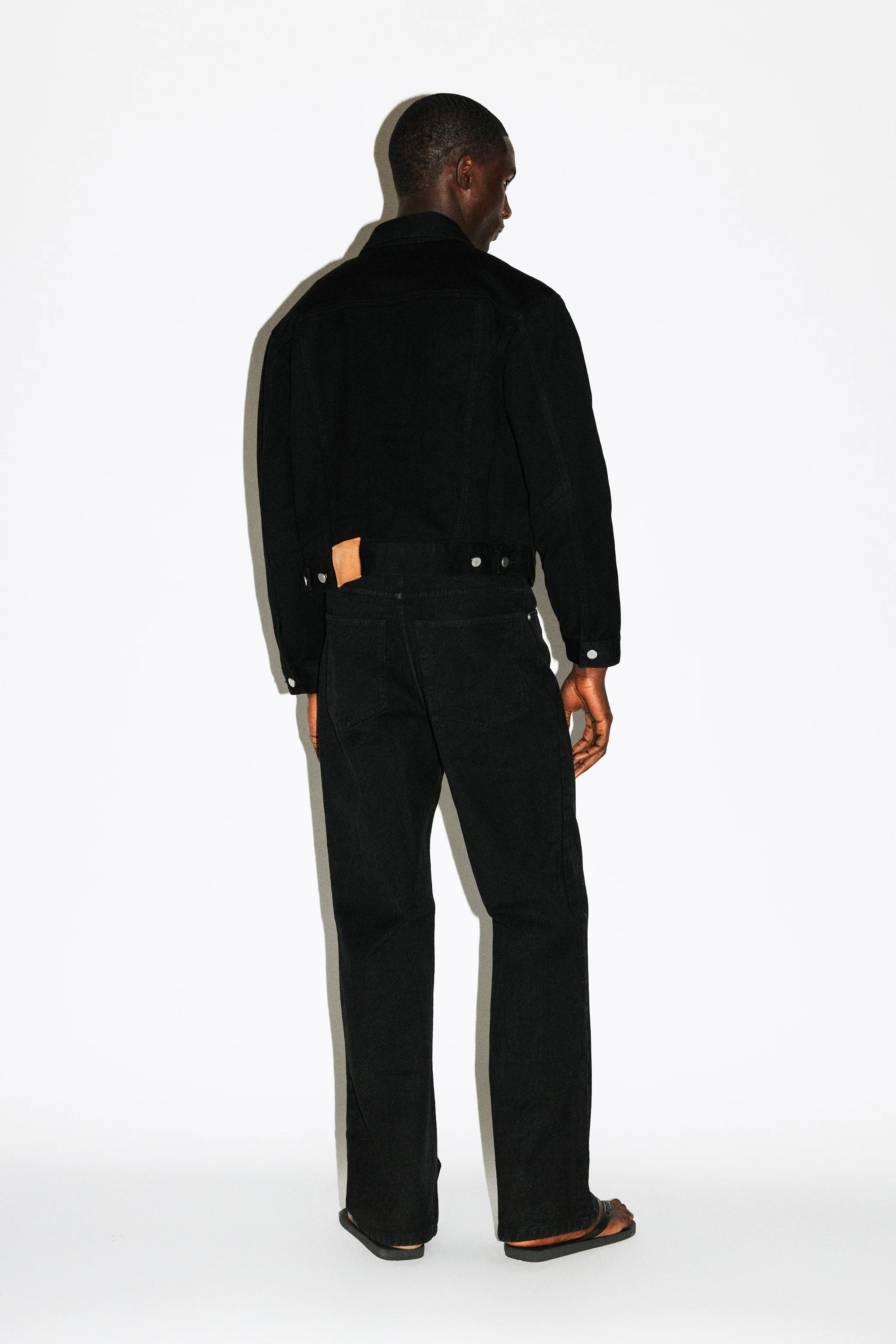 Hollyridge Relaxed Bootcut Jeans - Image 5