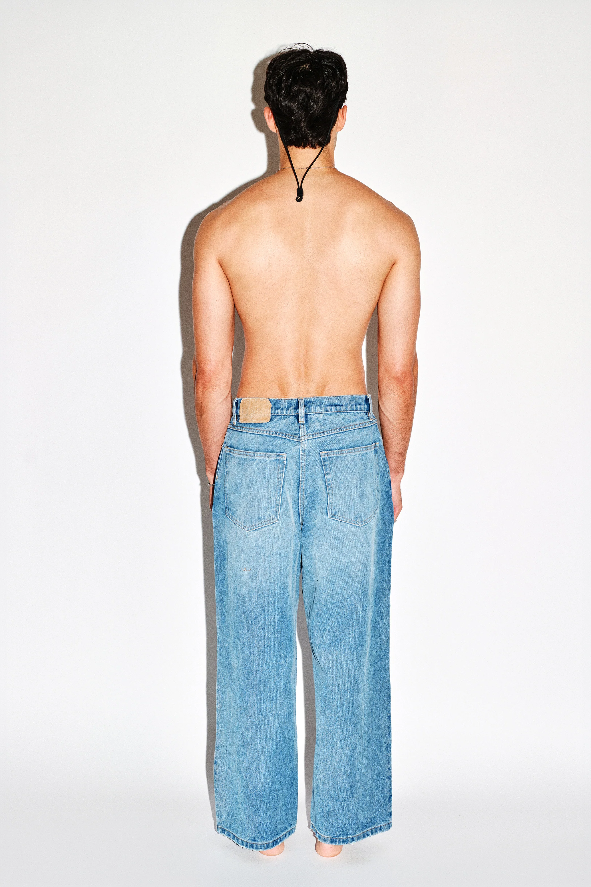 Laurel Relaxed Wide-Leg Jeans - Image 16