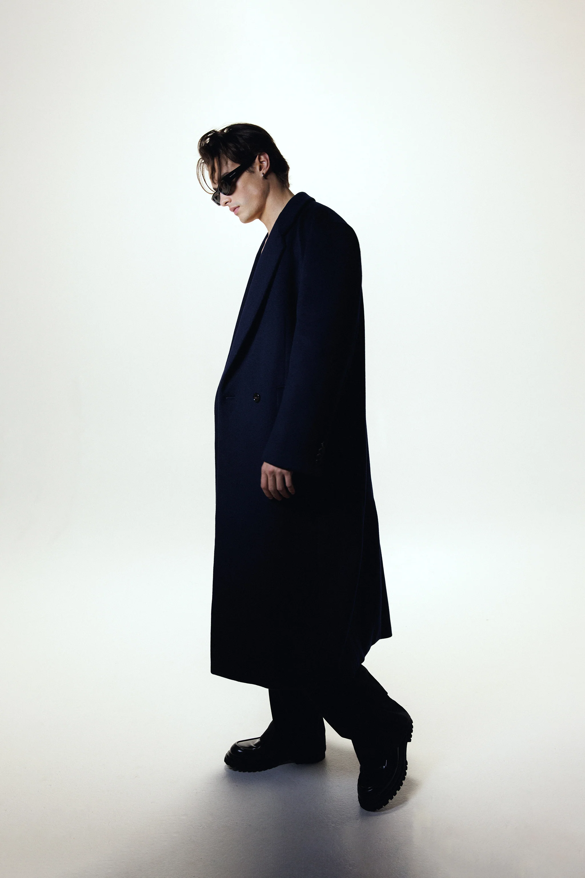 Manhattan Oversized Overcoat - Image 12