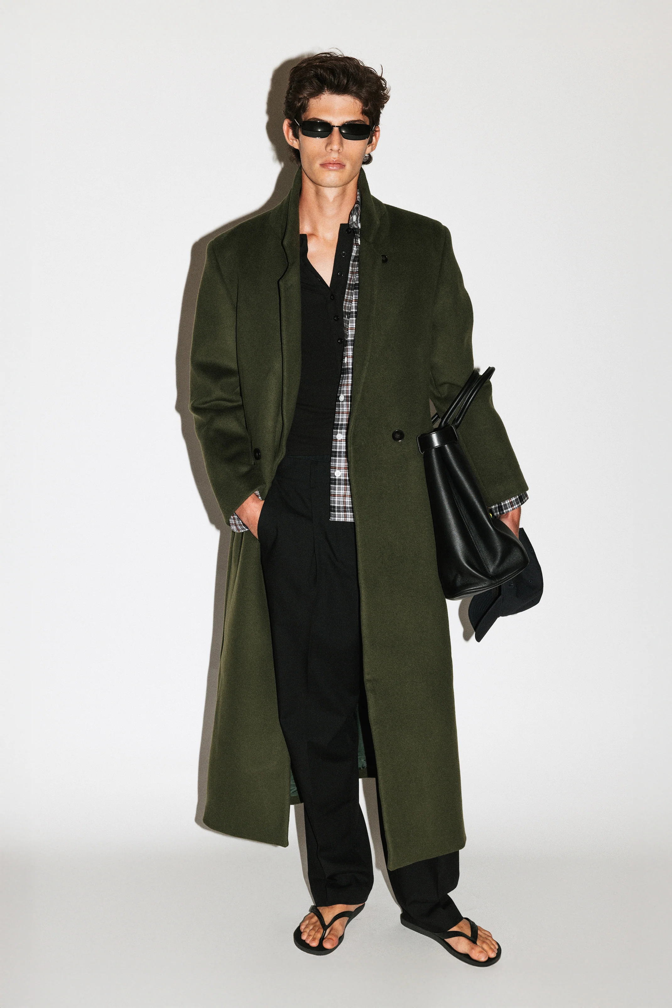 Manhattan Oversized Overcoat - Image 13