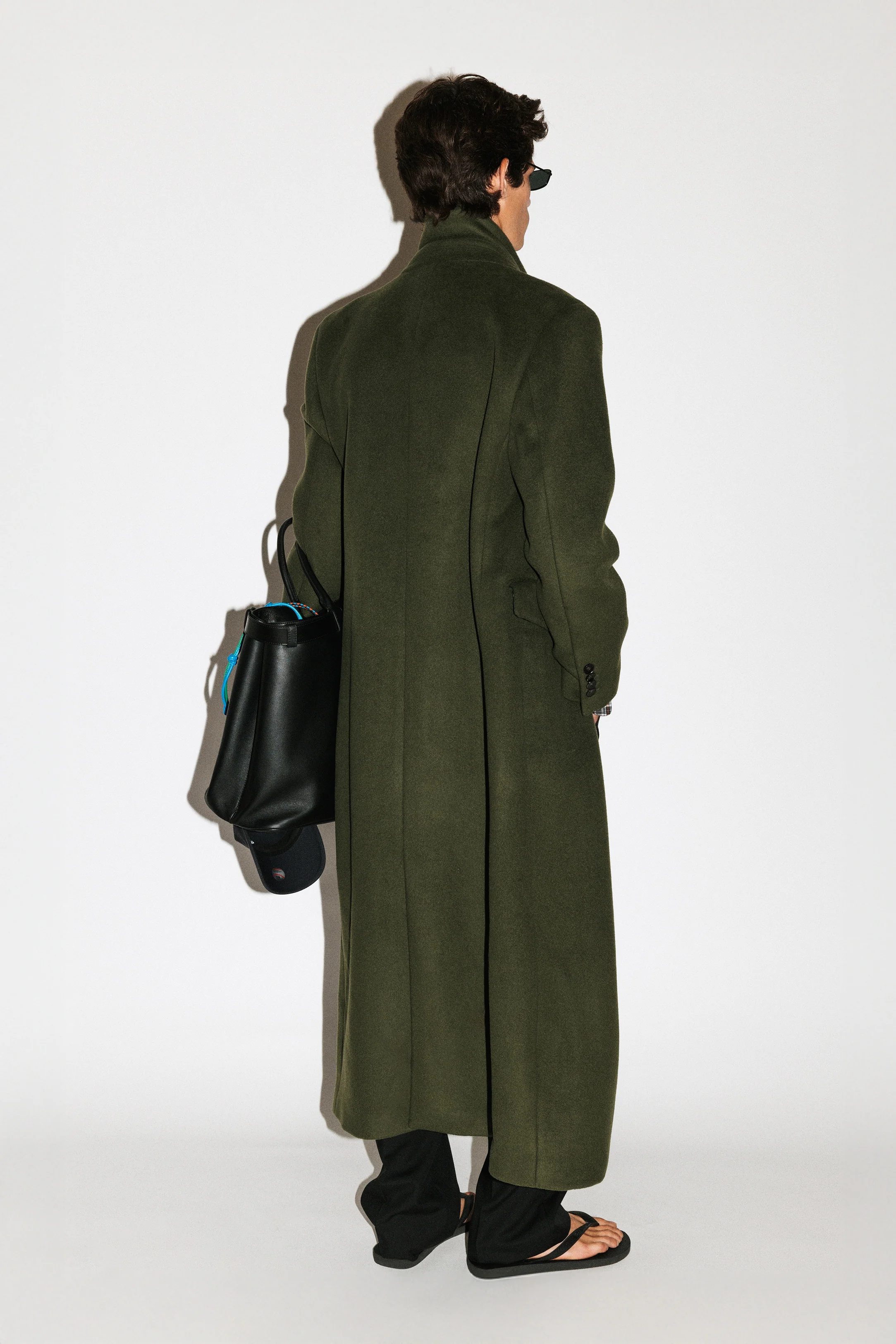 Manhattan Oversized Overcoat - Image 15
