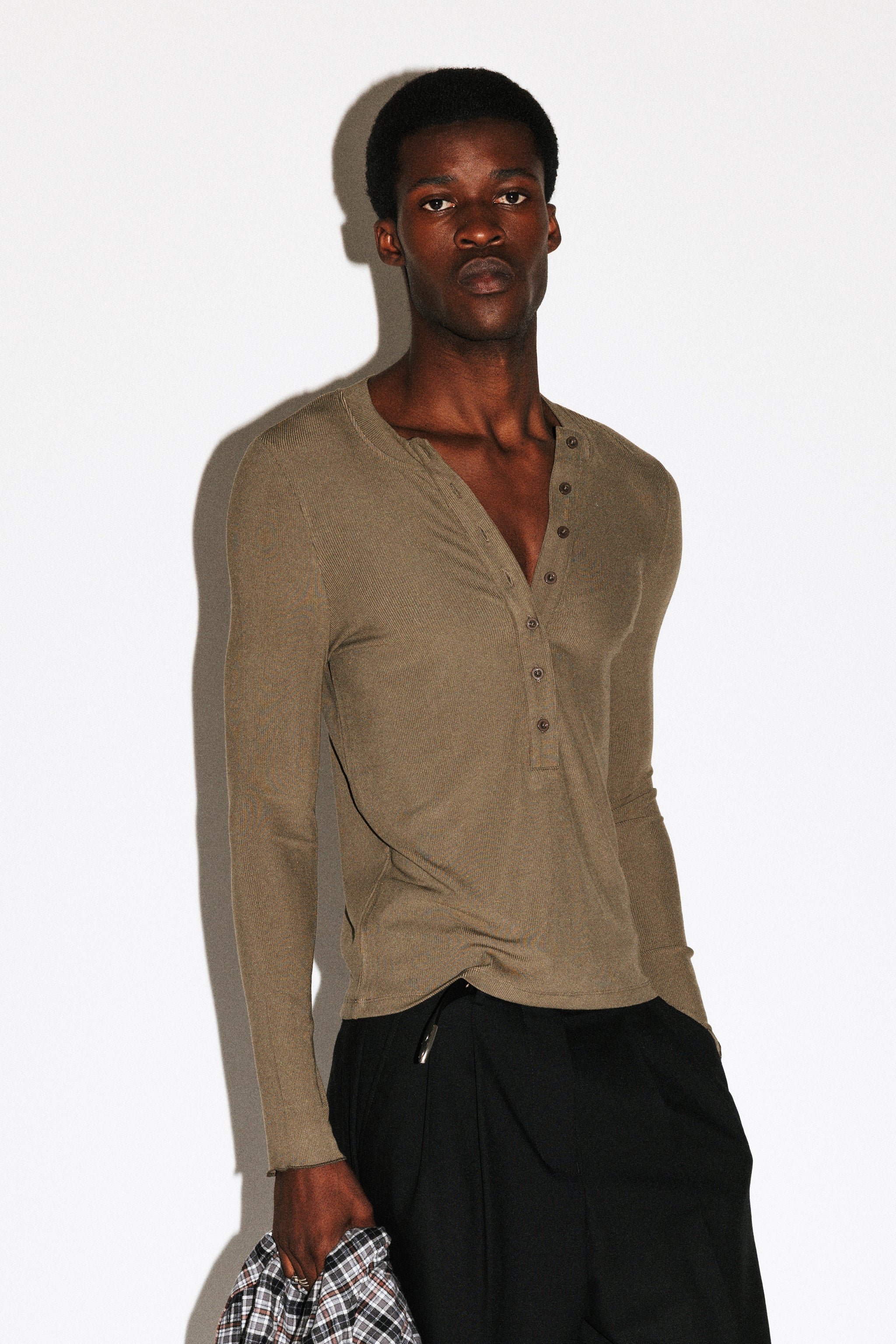 Murray Slim Long Sleeve Henley - Image 16