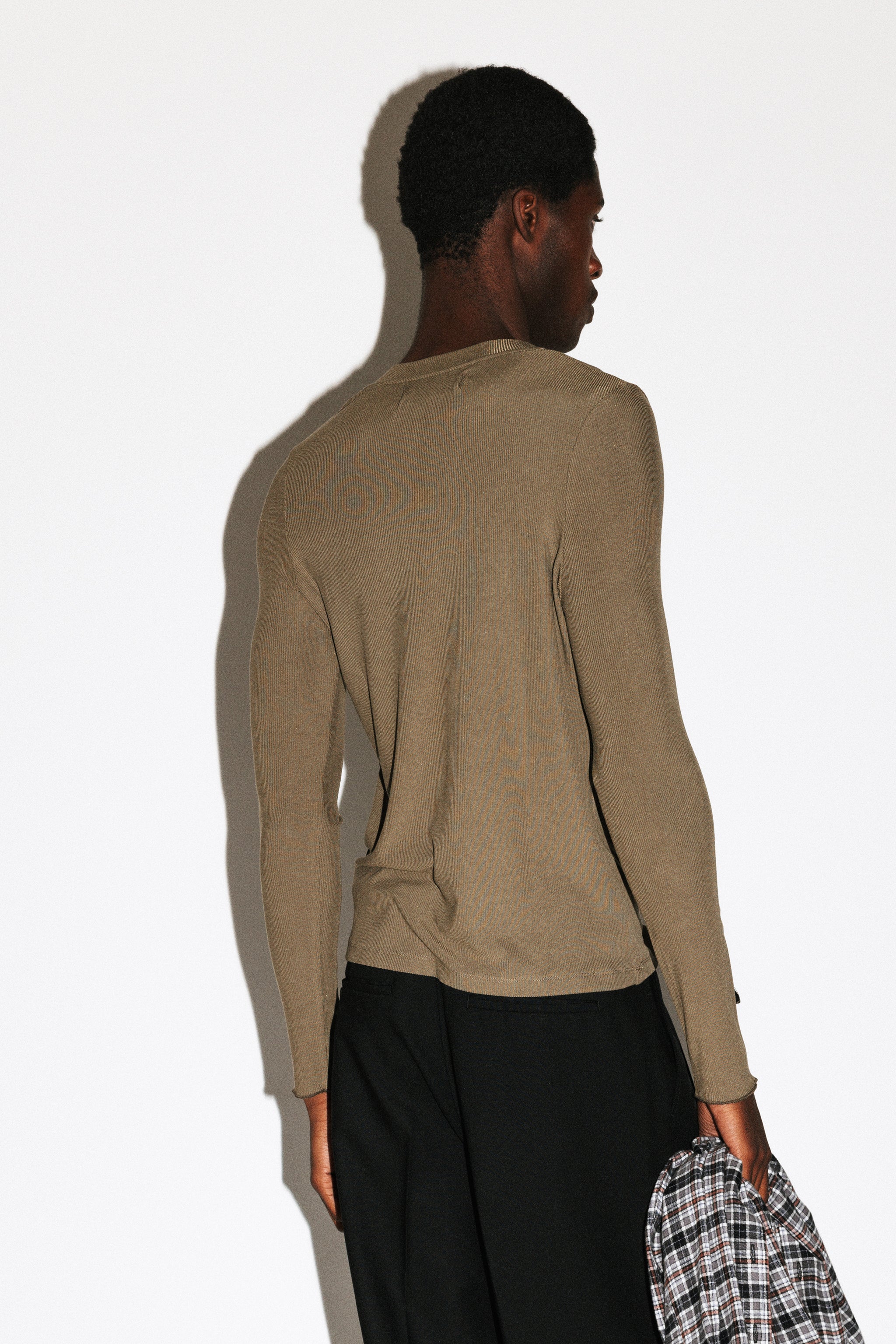 Murray Slim Long Sleeve Henley - Image 17