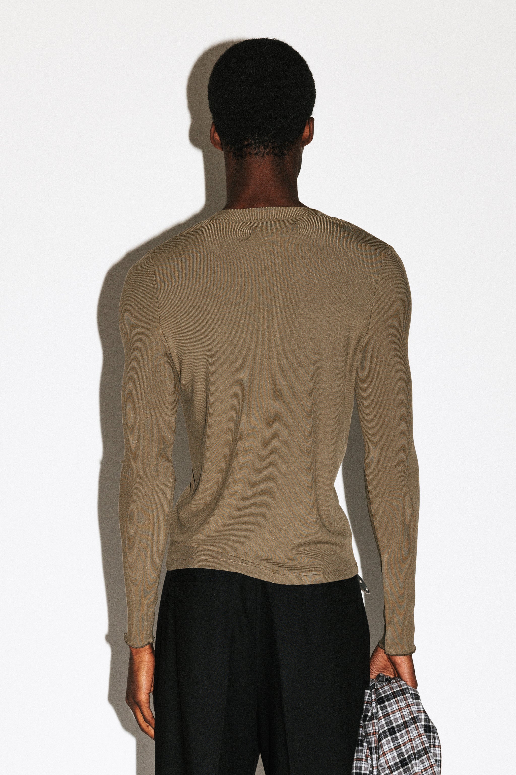 Murray Slim Long Sleeve Henley - Image 18