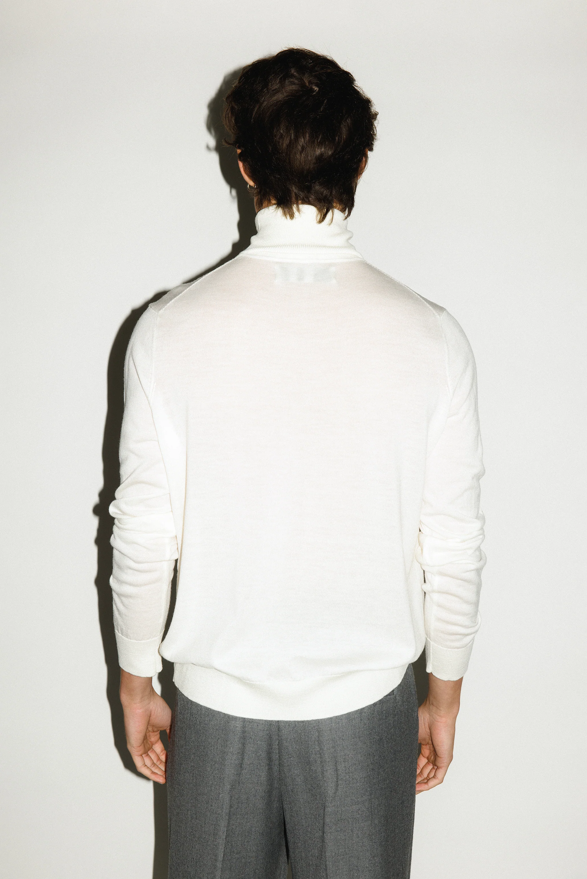 Norton Vintage-Fit Turtleneck - Image 11