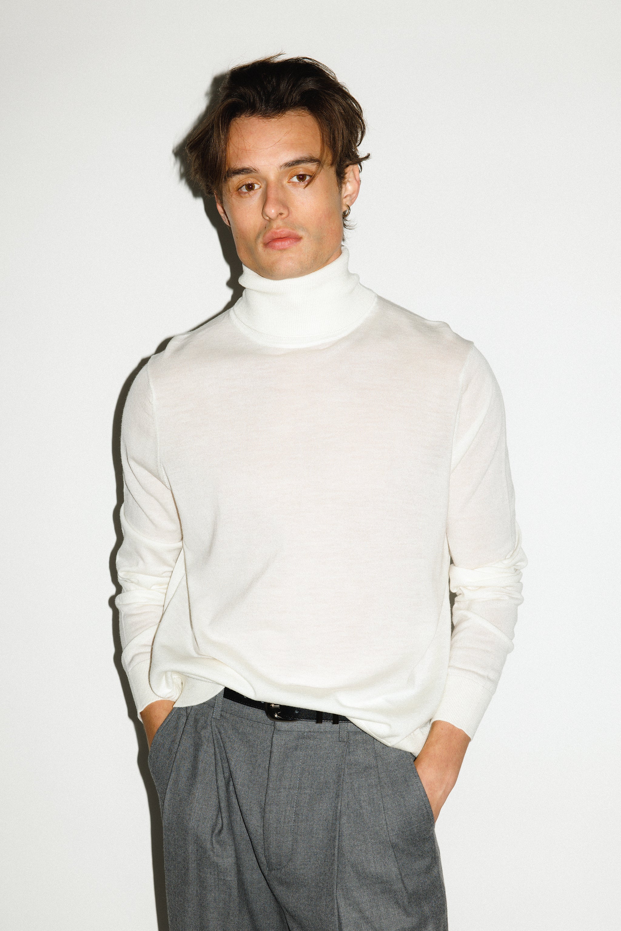 Norton Vintage-Fit Turtleneck - Image 7
