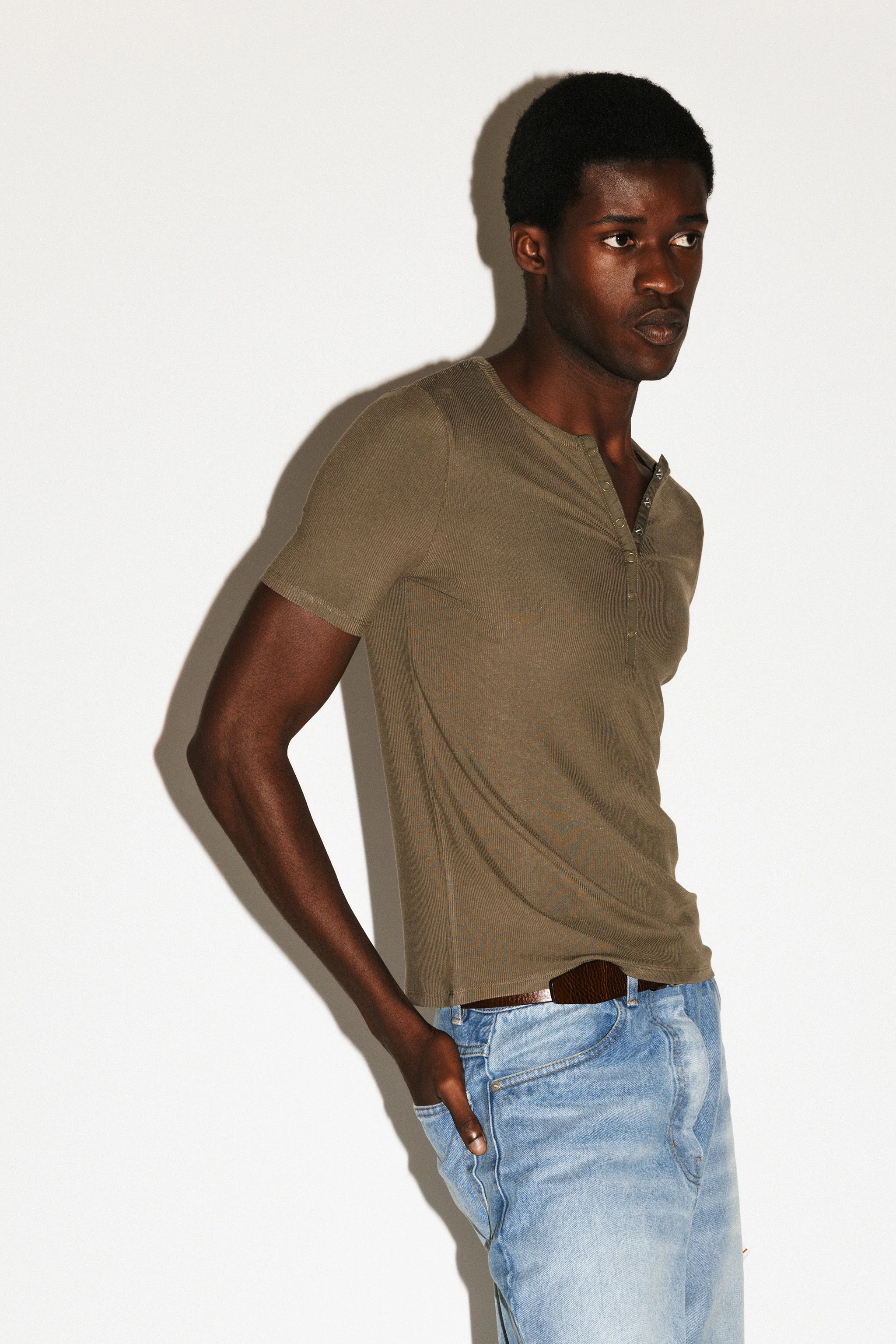 Pelt Short Sleeve Snap Henley - Image 6