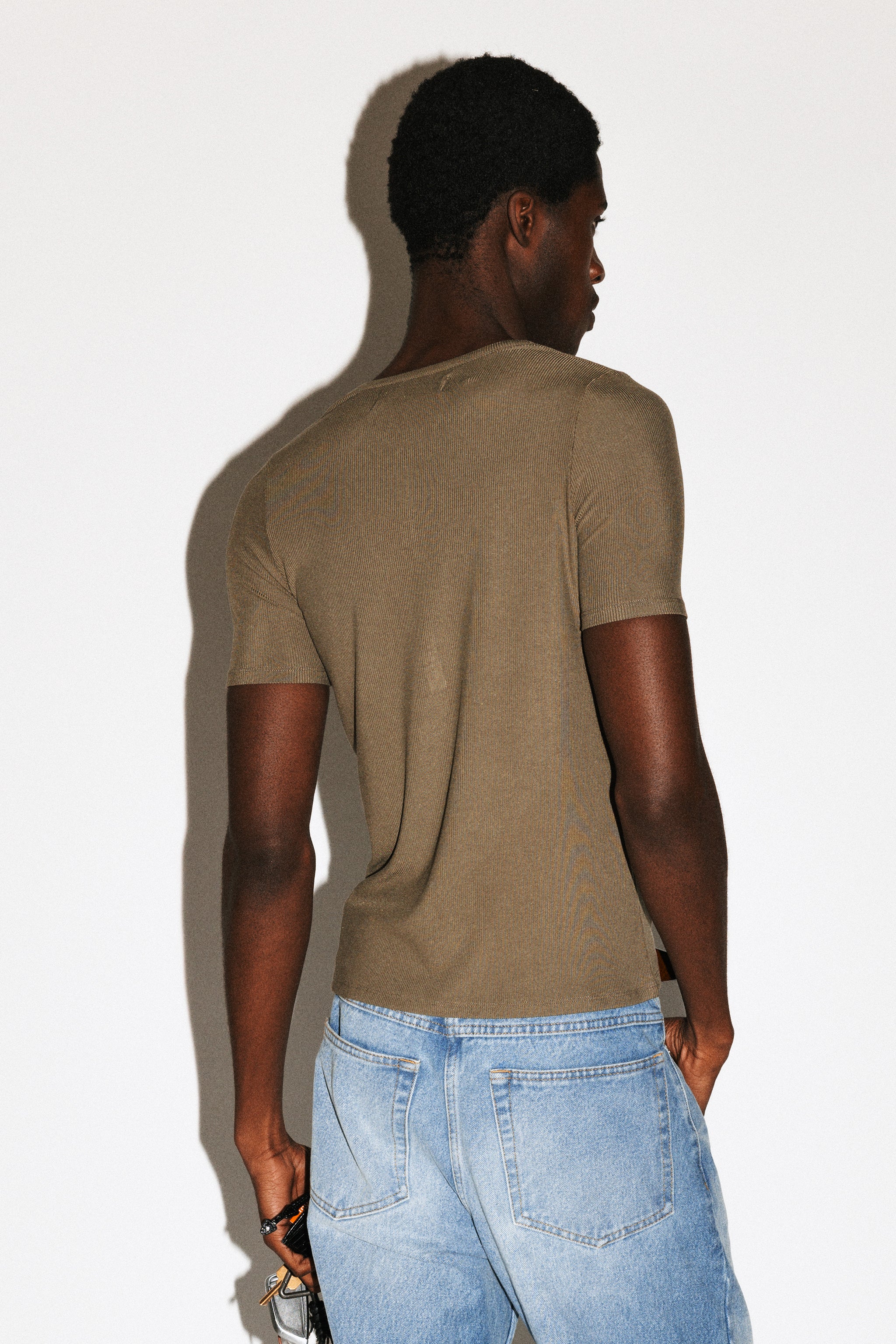 Pelt Short Sleeve Snap Henley - Image 7