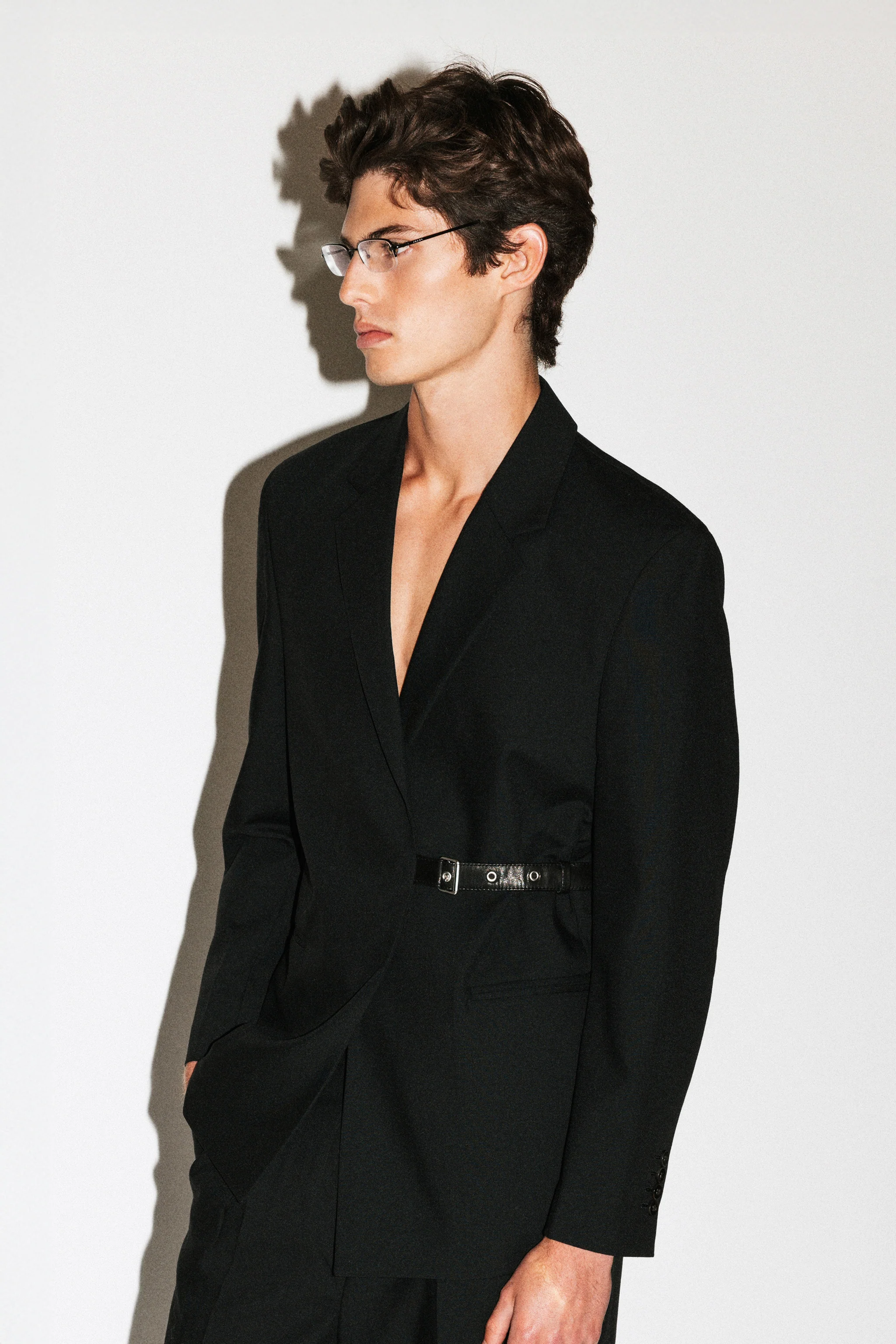 Peninsula Double-Breasted Belted Blazer - Image 4