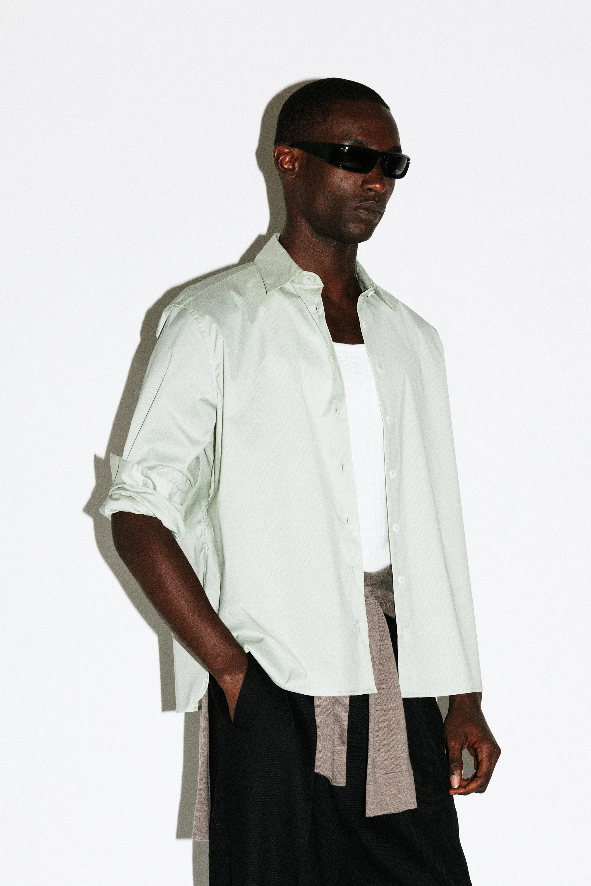 Rexford Classic Button Up Shirt - Image 23