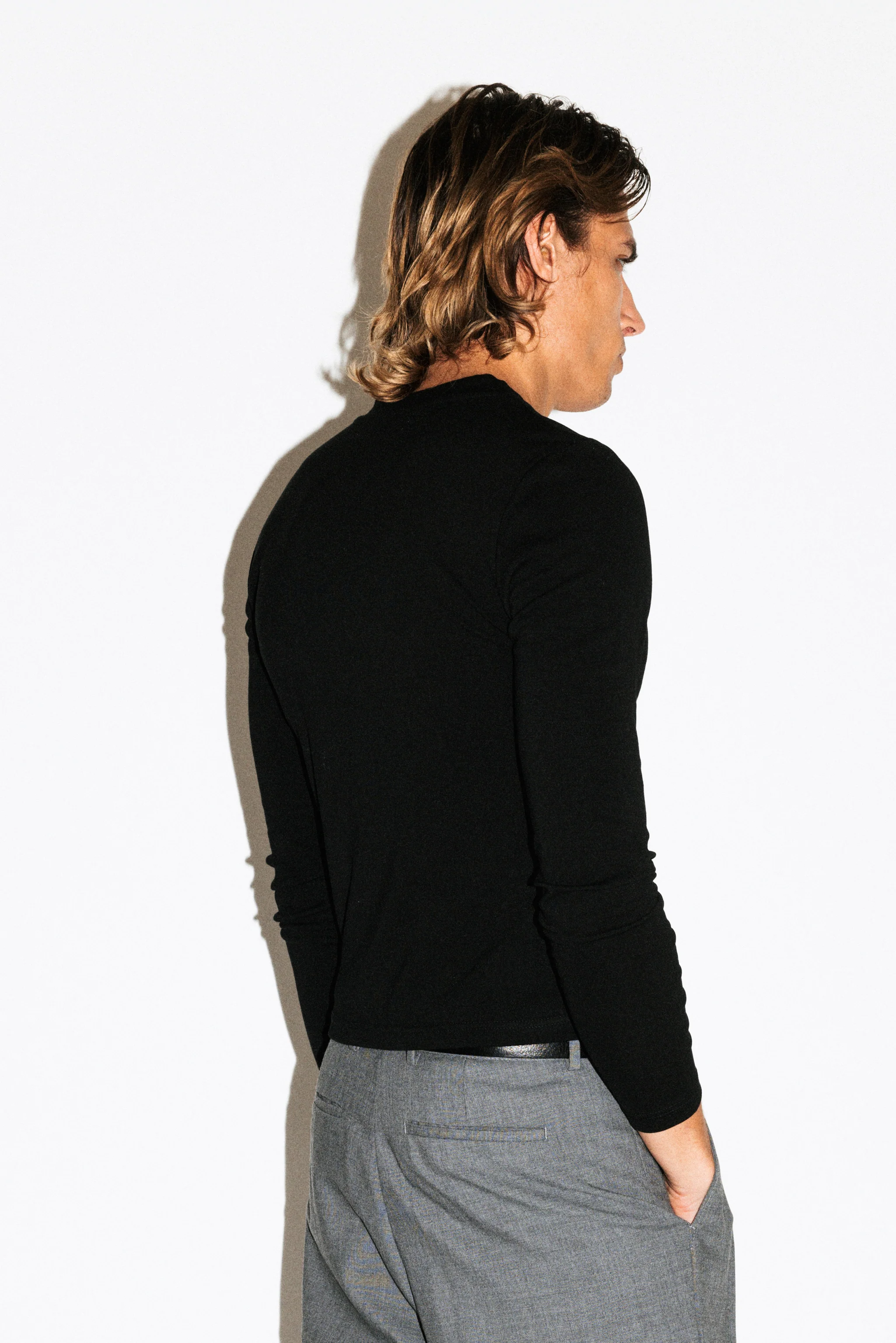 Scott Slim Long Sleeve V-Neck Tee - Image 3