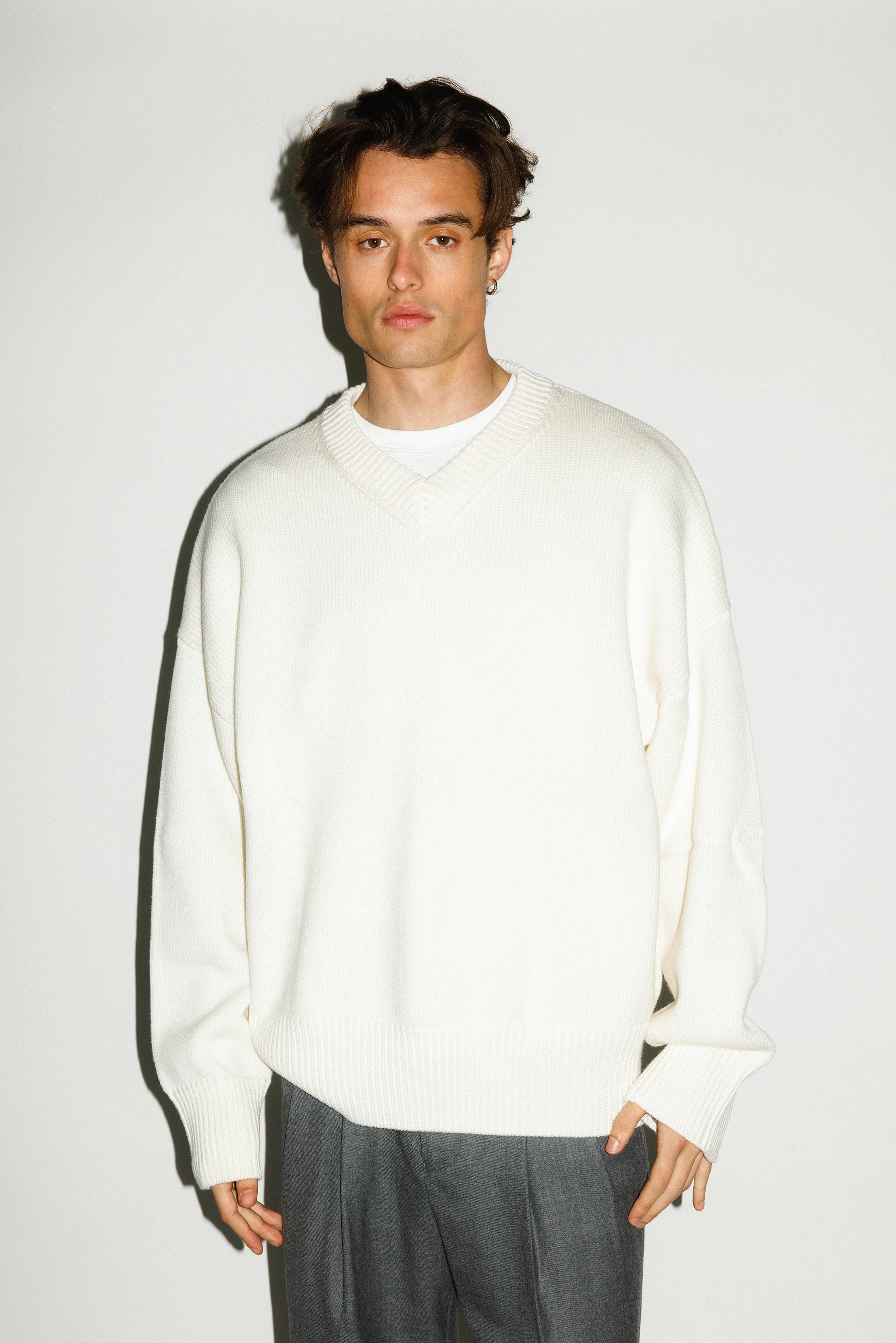 Verdes Oversized V-Neck Sweater - Image 12